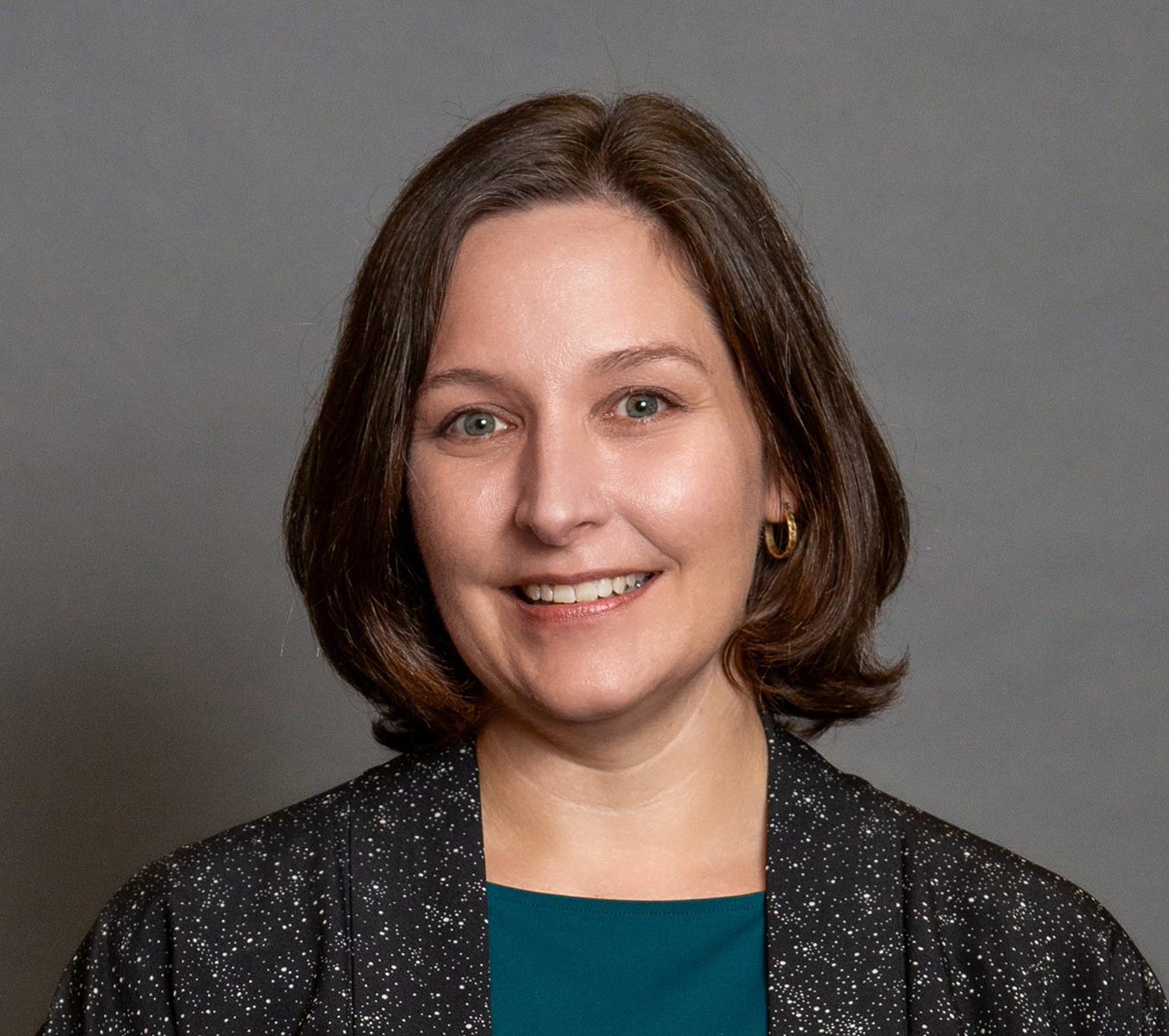 Laura E. Knouse